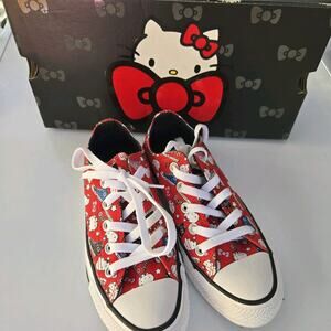 Converse x Hello Kitty Shoes US Red Chuck Taylor All Star Womens 5/ Mens 3 EUC!!